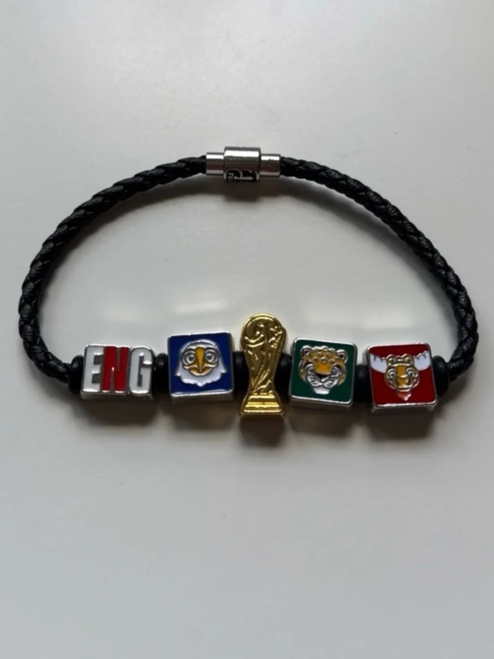 Official Bank of America FIFA World Cup 2026 Fan Band Bracelet – Small - England